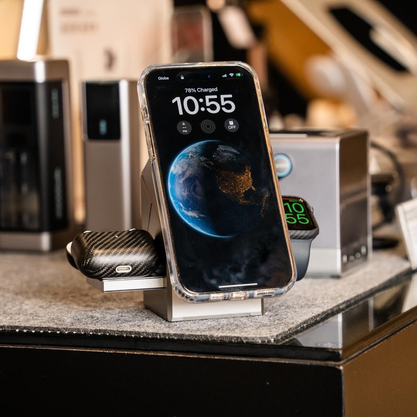 Tetra 3‑in‑1 Wireless Charger